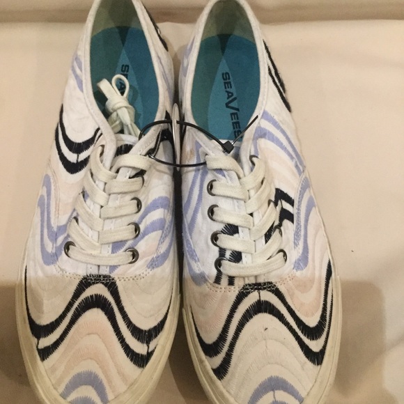 SEAVEES ๐ pastel wave sz9 stitched pattern - Picture 6 of 7